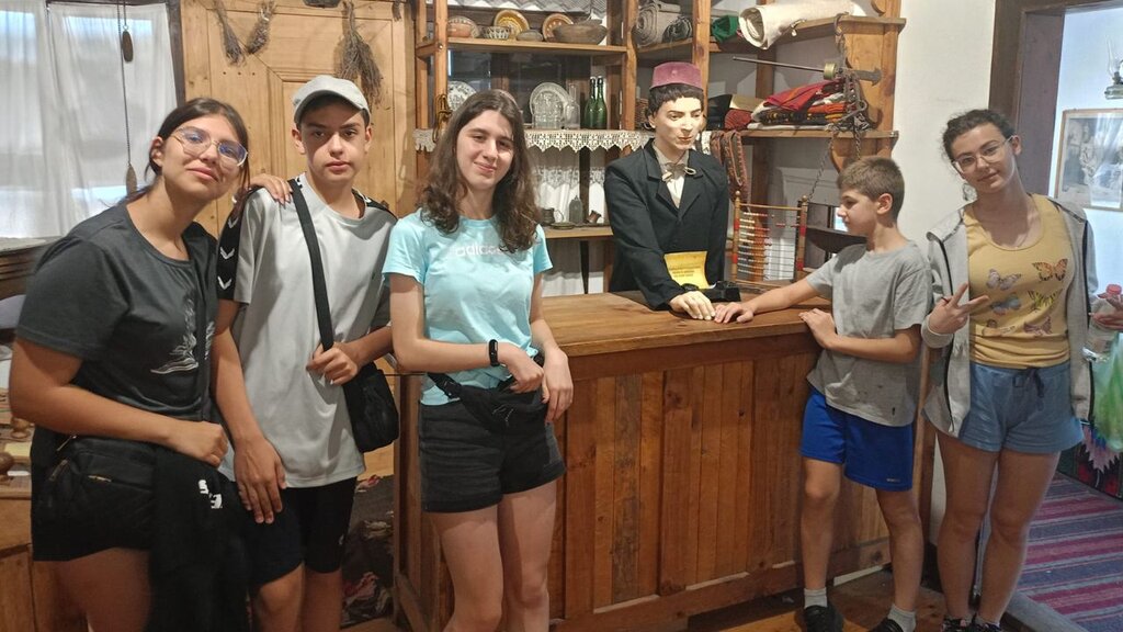 Lección sobre Bulgaria… con la escuela dominical “Azbukarcheta” de España