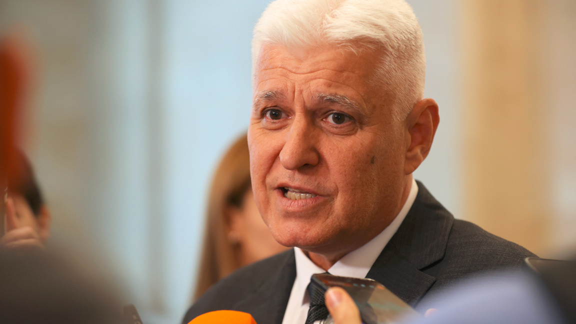 Stoyanov: Des politiques bulgares ont aidé l'Iran dans une opération hybride