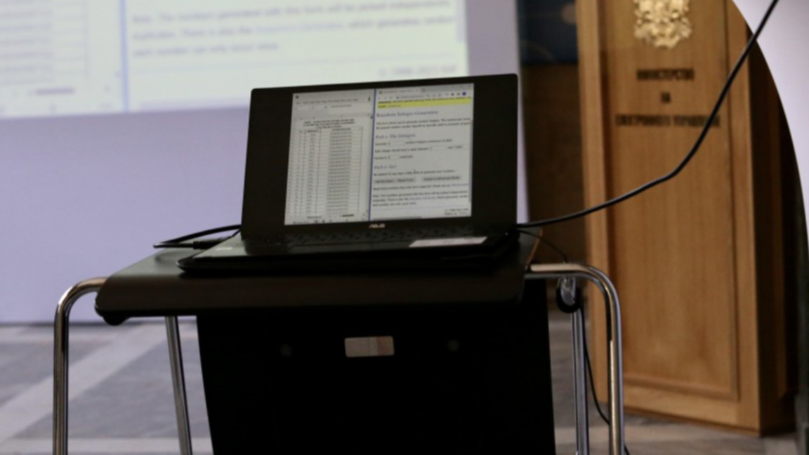 машини за гласуване