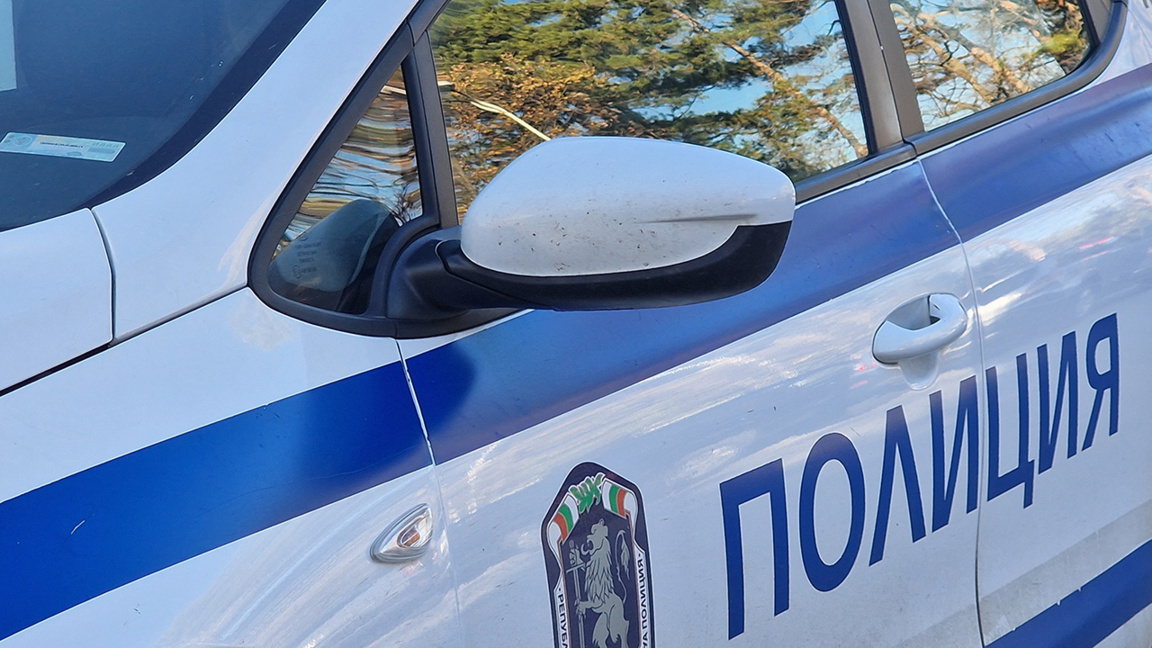 полиция полицейска кола