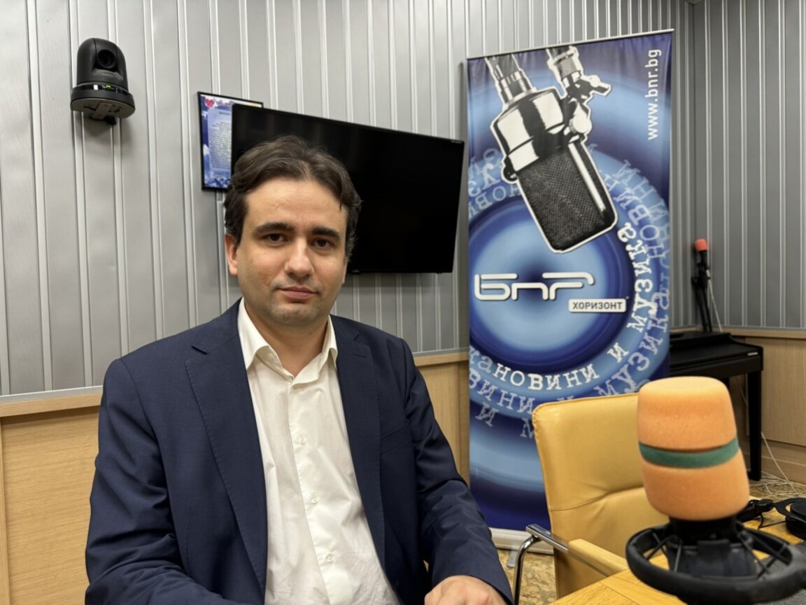 Божидар Божанов