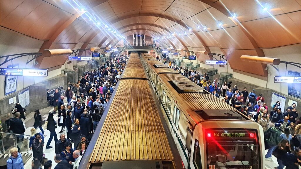 Sofya metrosu üç yeni istasyon ile genişledi