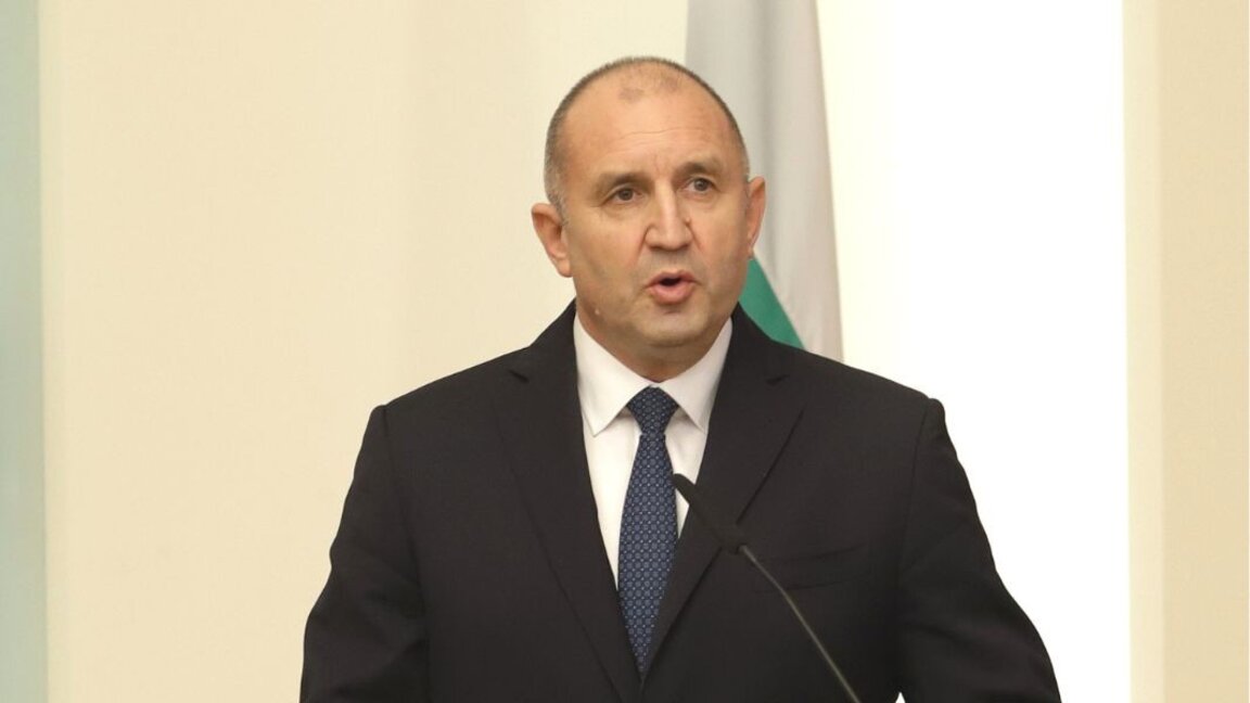 Румен Радев