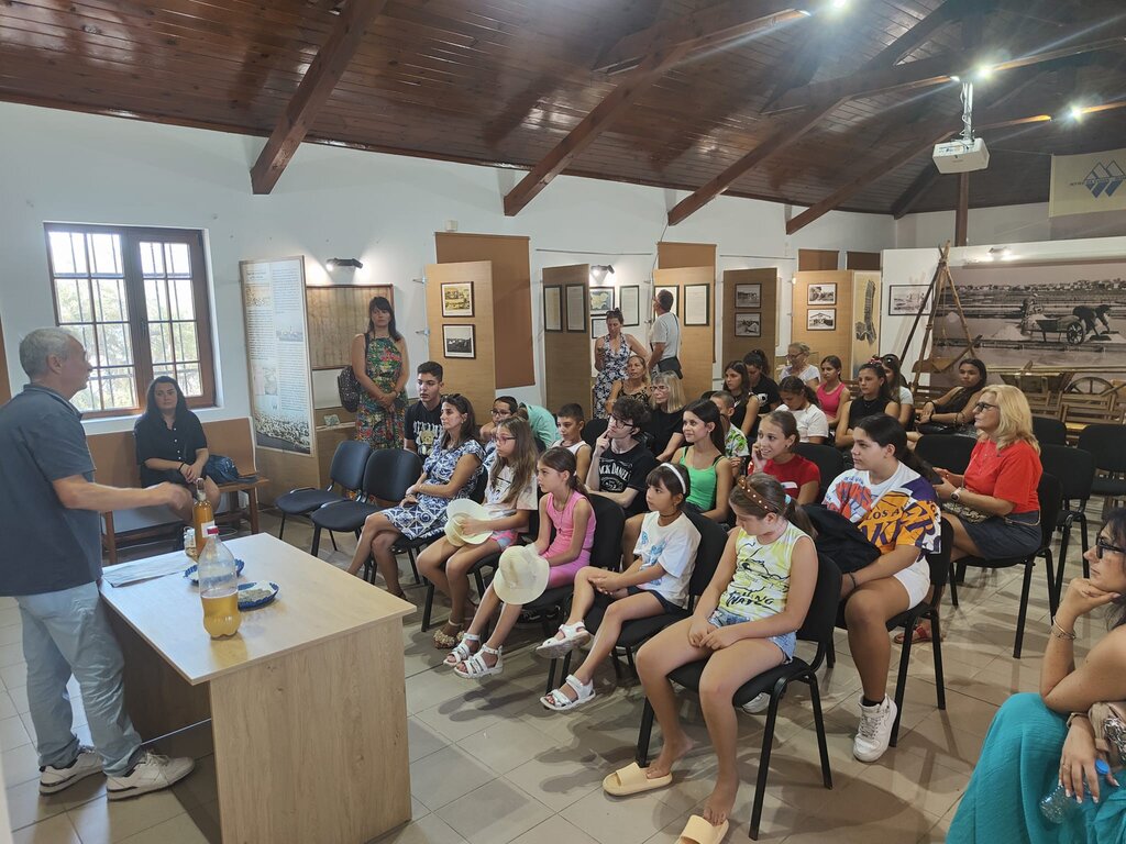 Lección de Bulgaria... con la escuela dominical búlgara “Abagar” en Italia 