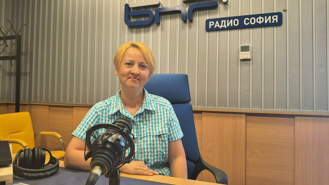 Елица Цонева води децата към световните върхове