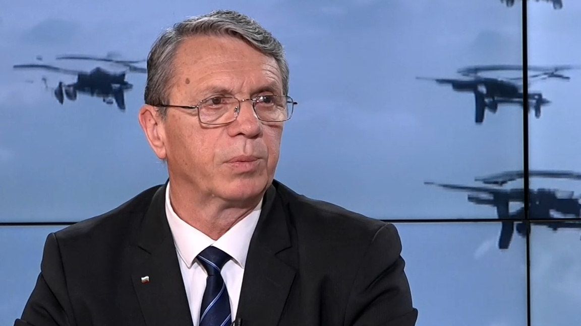 Полк. Иван Миланов
