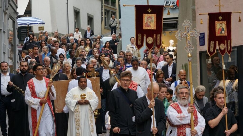 Festprozession der orthodoxen Kirchen zu Ehren der Stadtpatrone Felix, Regula und Exuperantius