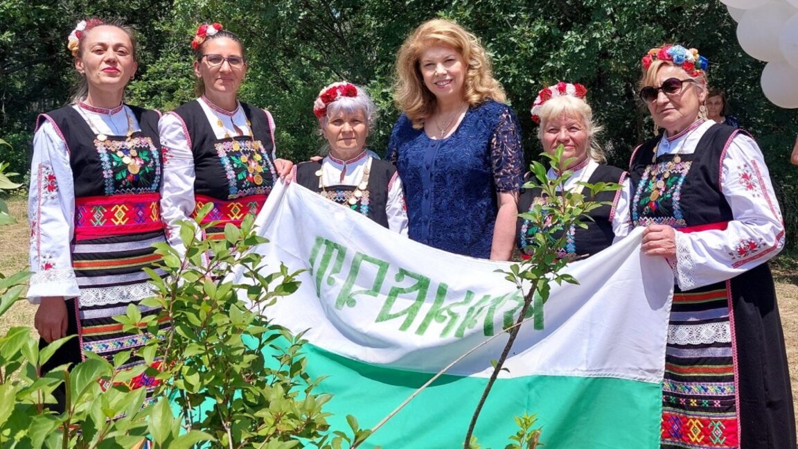 Илияна Йотова: Докладите на ЕК и ЕЦБ оправдават всички притеснения, които имаше президентът