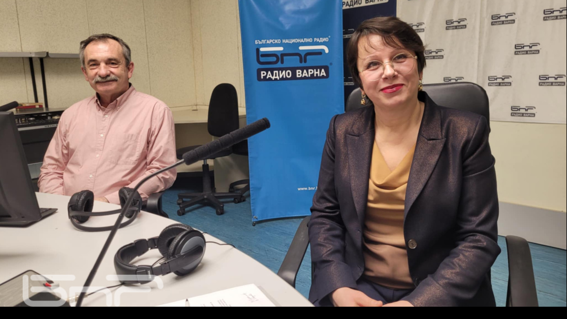 Проф. д-р Димитър Райков, ректор на МУ-Варна и доц. Илина Дойкова - ръководител на новия център