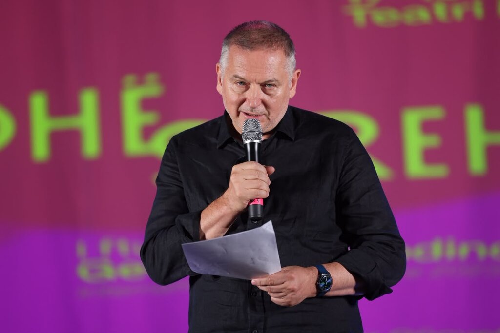 SINTRAK, aty ku fjala kthehet në lëvizje dhe trupi kthehet në varg