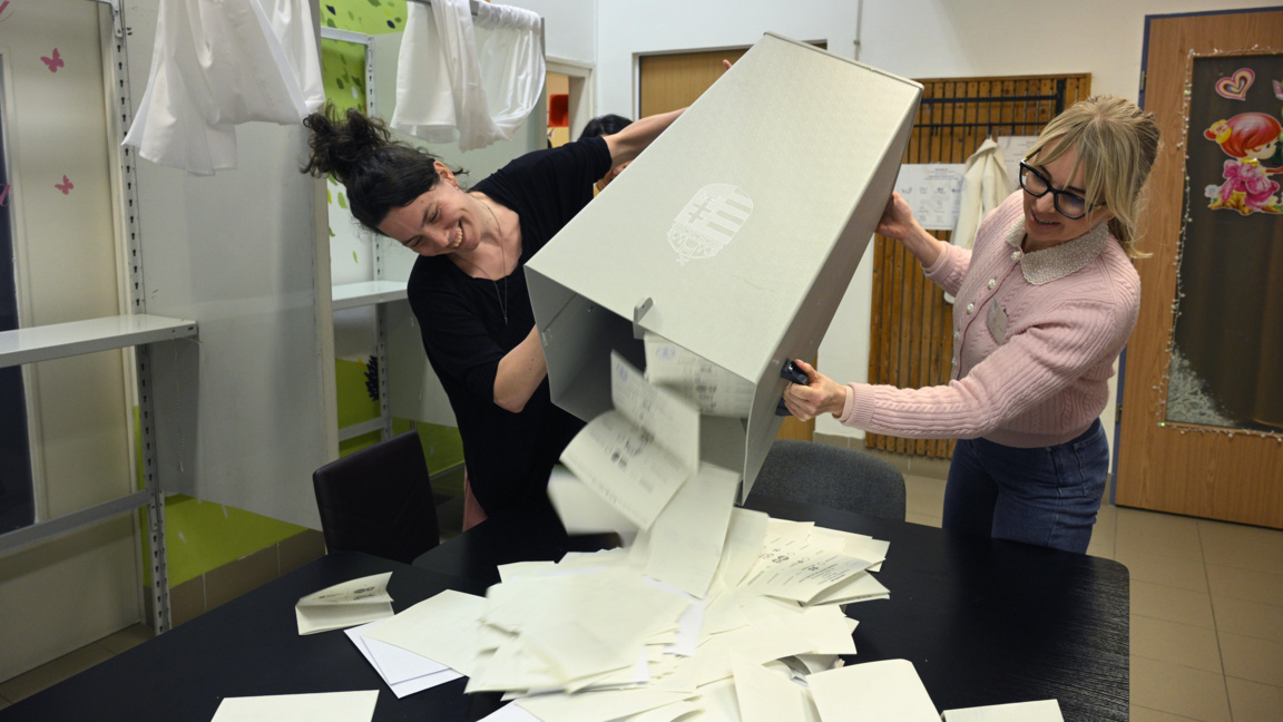 В Унгария броят бюлетините от вота