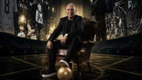 Hristo Stoichkov raconte son histoire sur scène