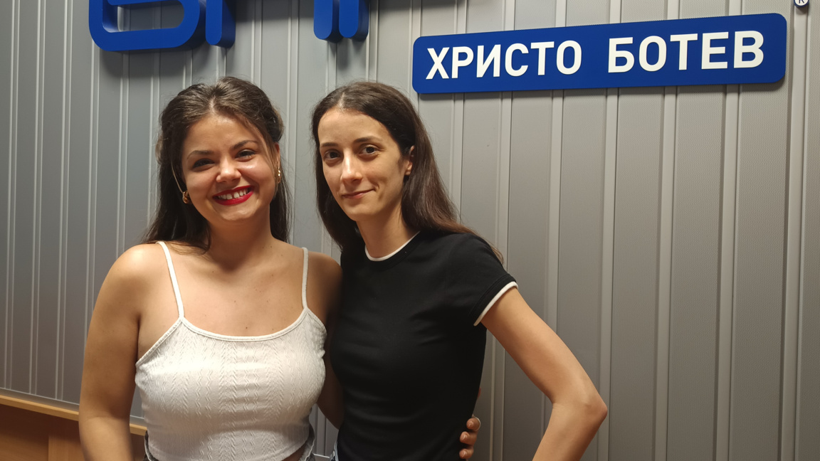 Теодора Церовска със Стефани Христова