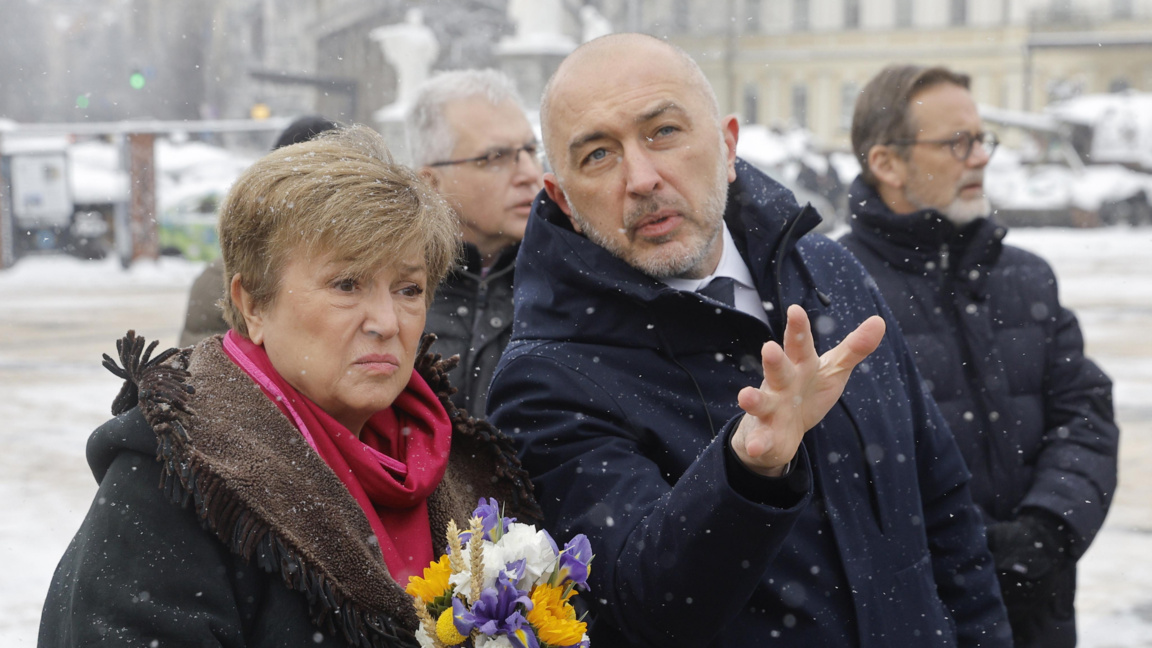Украйна: Скокът на цените на петрола ще ...