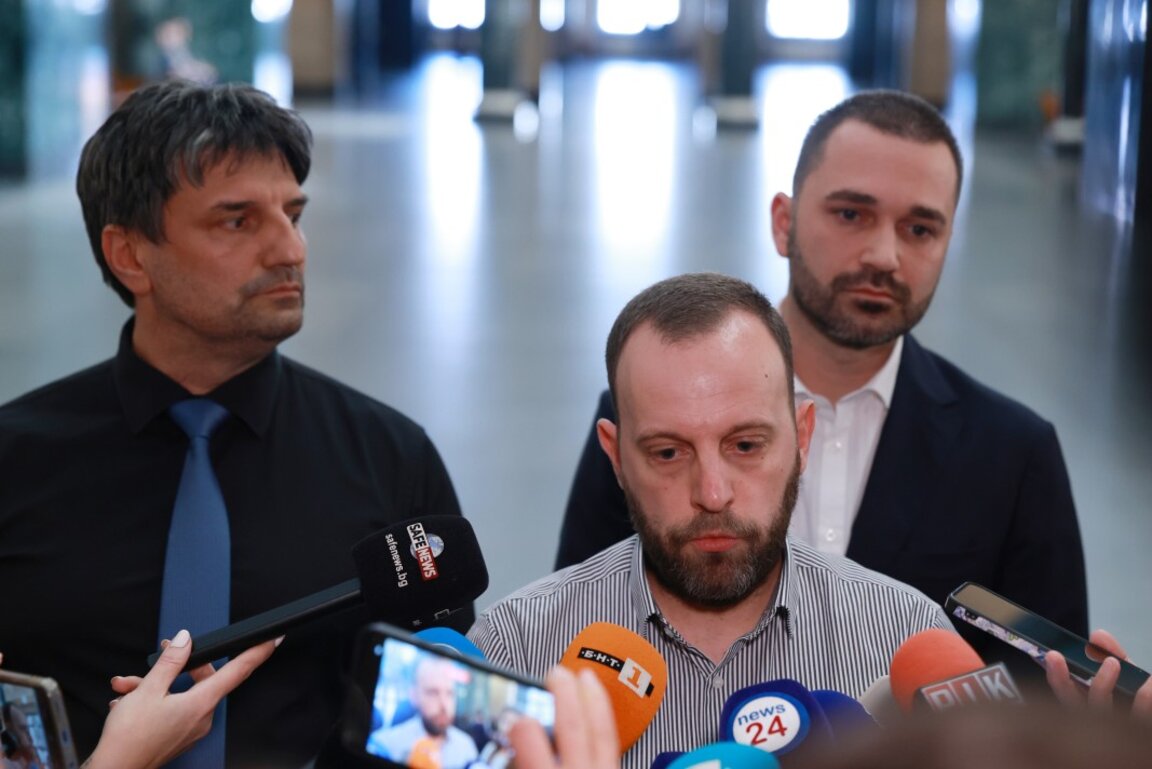 Акцията в ПИМК е по разследване на международен канал за кокаин