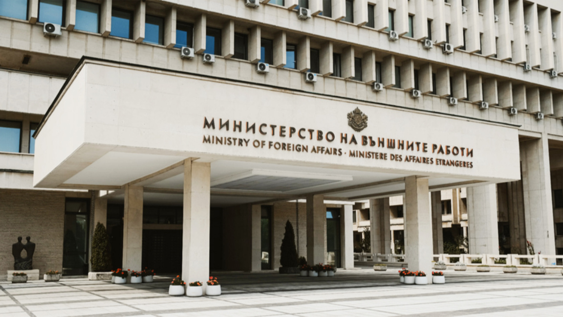МВнР не е било предварително уведомено за пристигането на Ива Михайлова