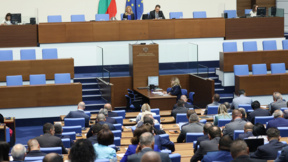 Opoziția: Toleranța față de guvern va fi un lux, ne așteaptă luni fierbinți