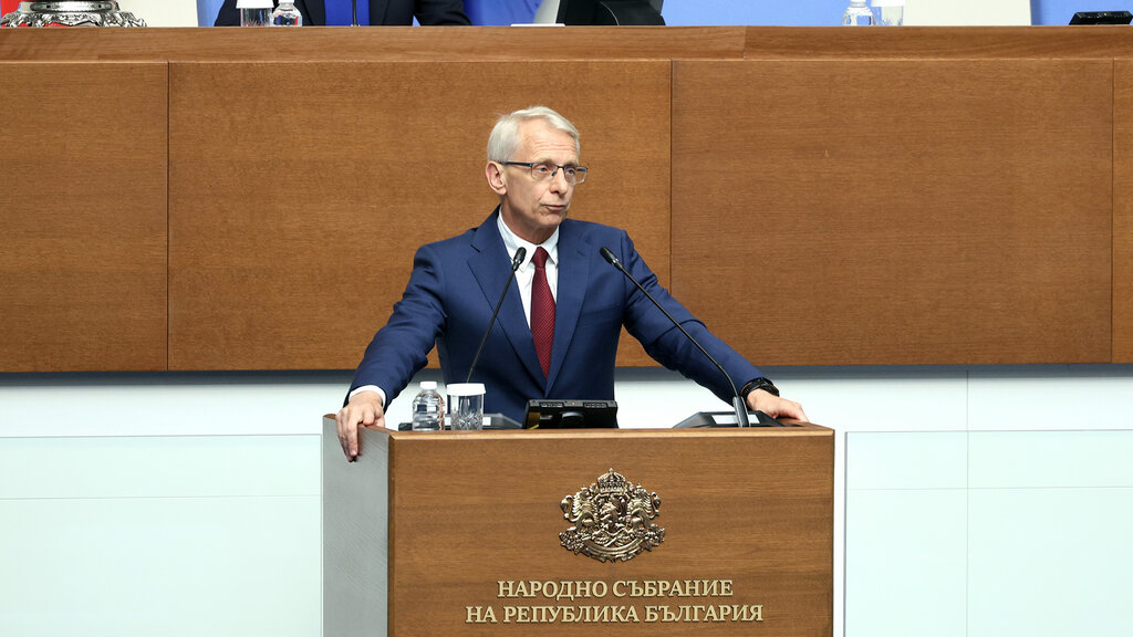 Николај Денков
