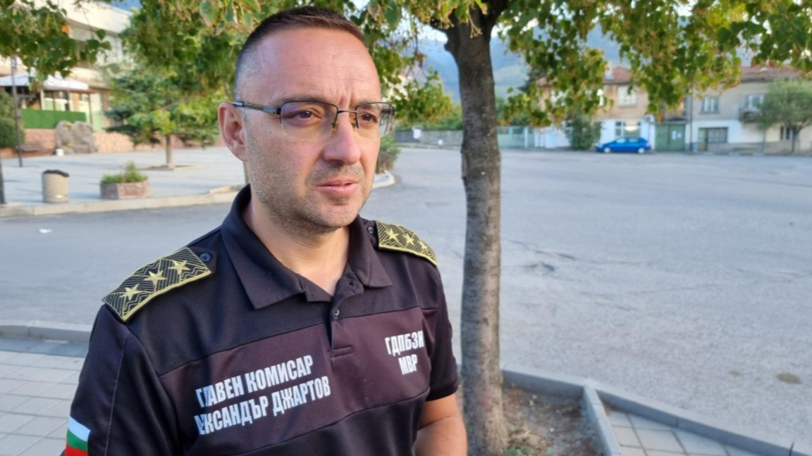 Директорът на Главна дирекция „Пожарна безопасност и защита на населението“ (ГДПБЗН) гл. комисар Александър Джартов.