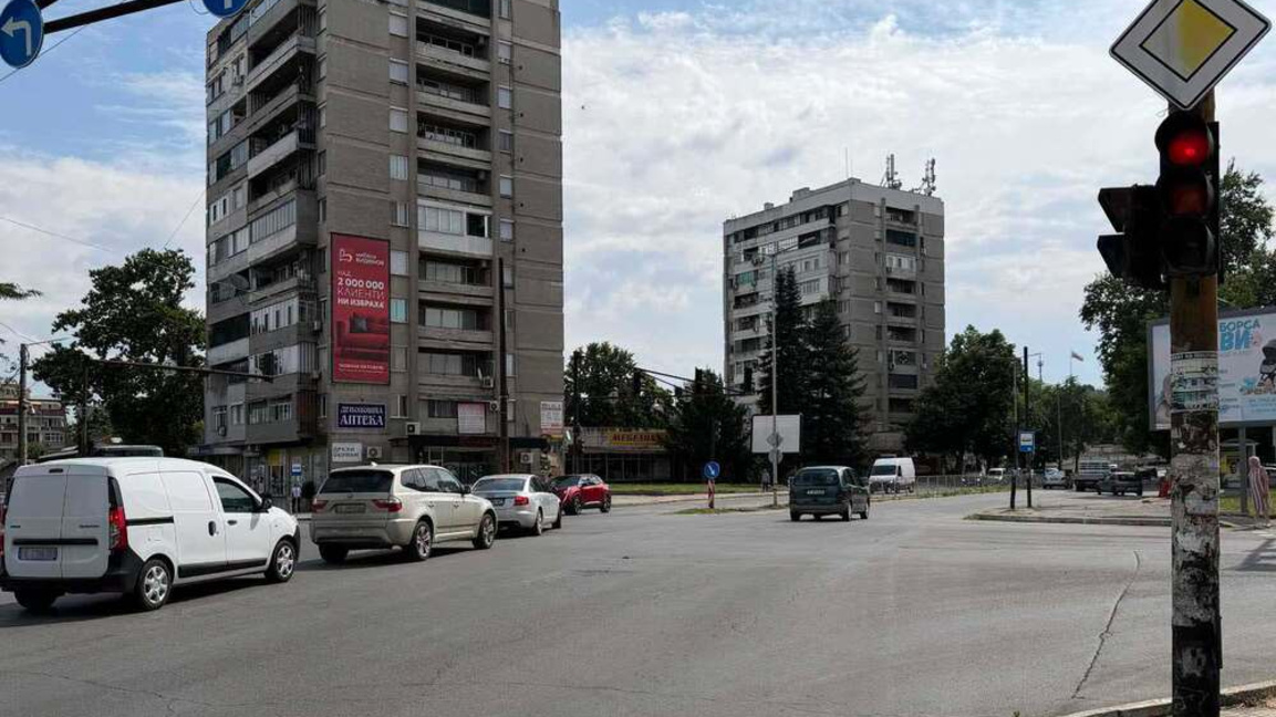 Ямбол - изграждат кръгово кръстовище на на площад „Боровец“