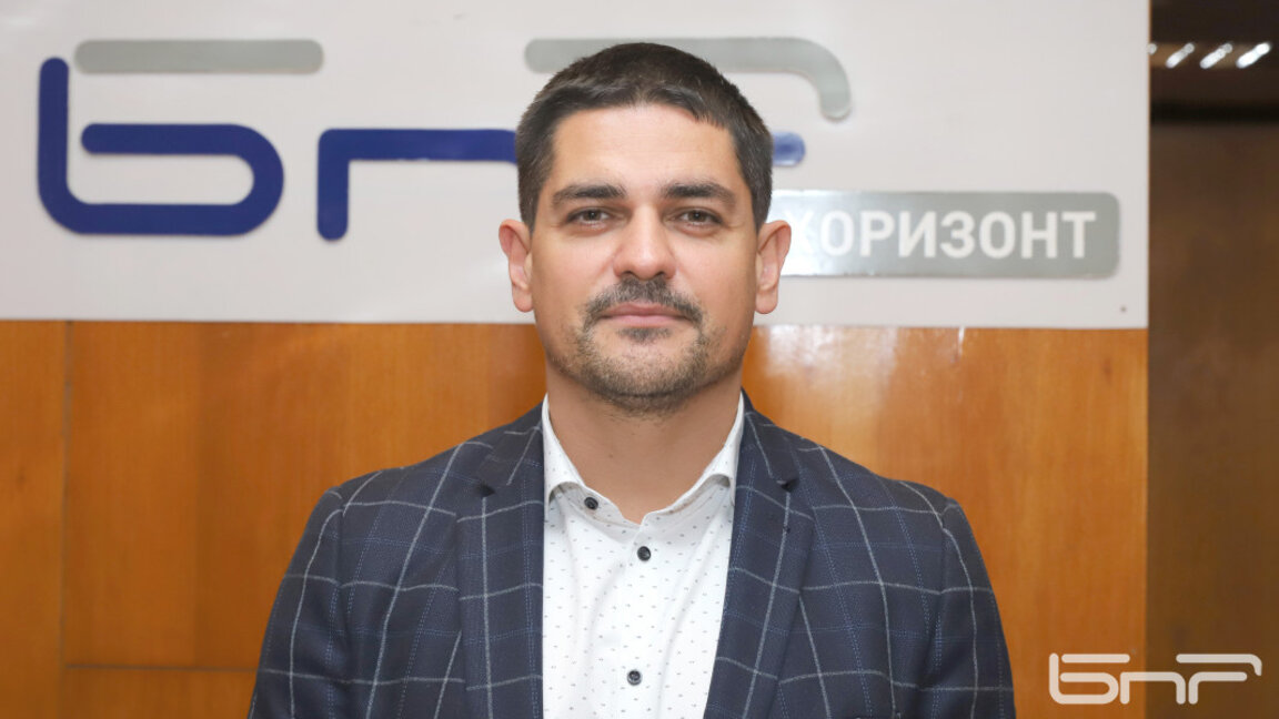 Радостин Василев