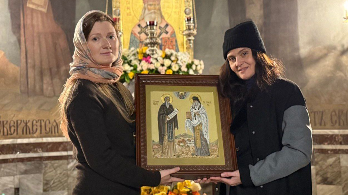 An icon unites in prayer Saint Seraphim of Sofia and Saint Ivan Rilski