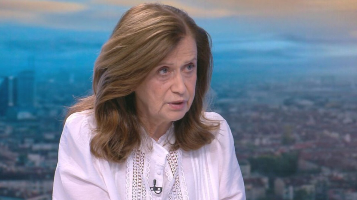 Доц. Мира Майер