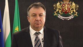 Кметът защити нападнатите журналисти и медици