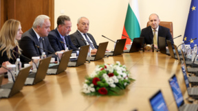 Правителството одобри бюджетната процедура за идната 2027 г.