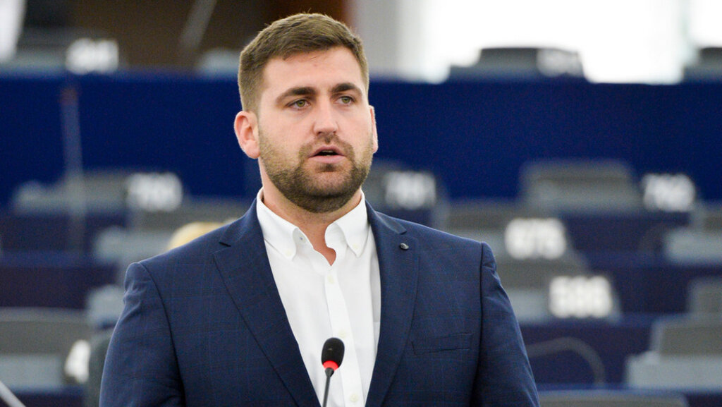 Андрей Новаков