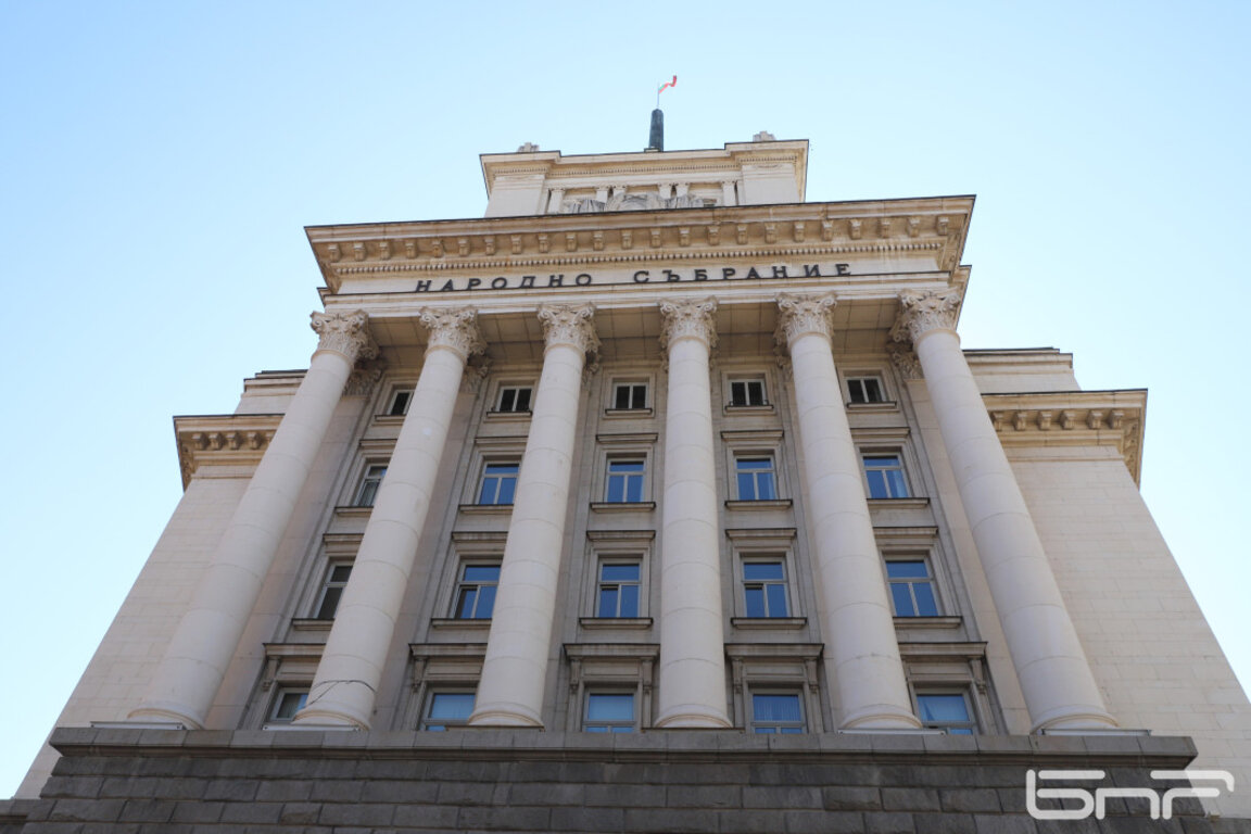 НС прие промени в Закона за предучилищното и училищното образование