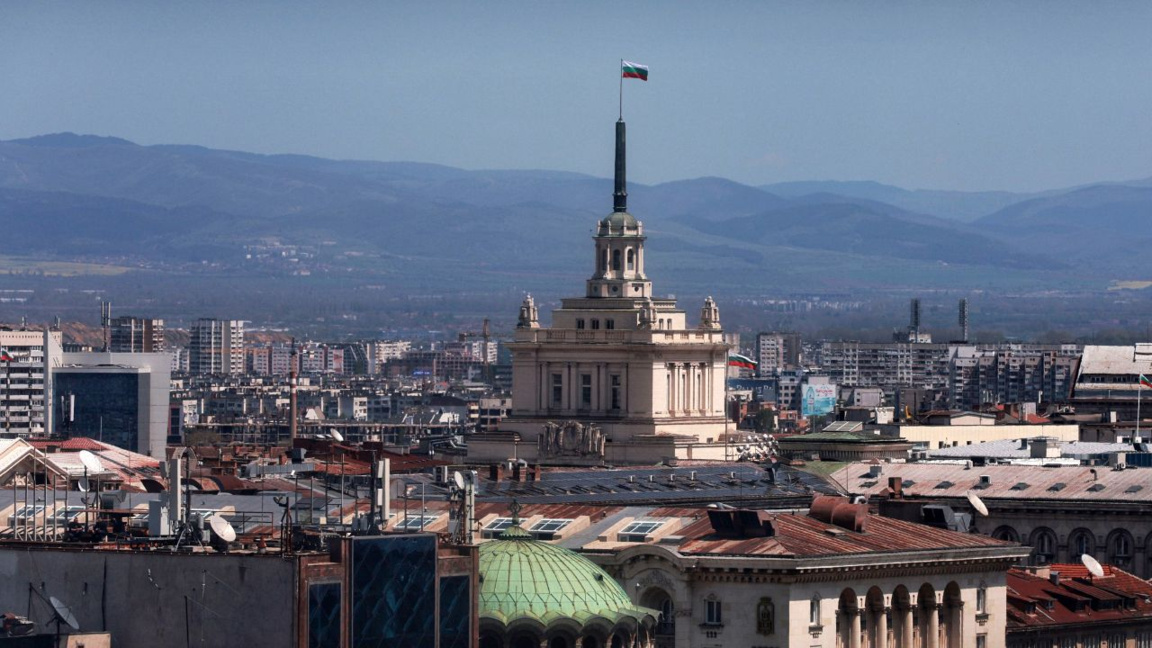 Según “Fitch” a largo plazo la deuda búlgara seguirá creciendo