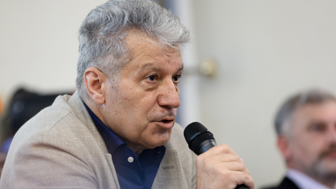 Проф. Мирослав Дачев
