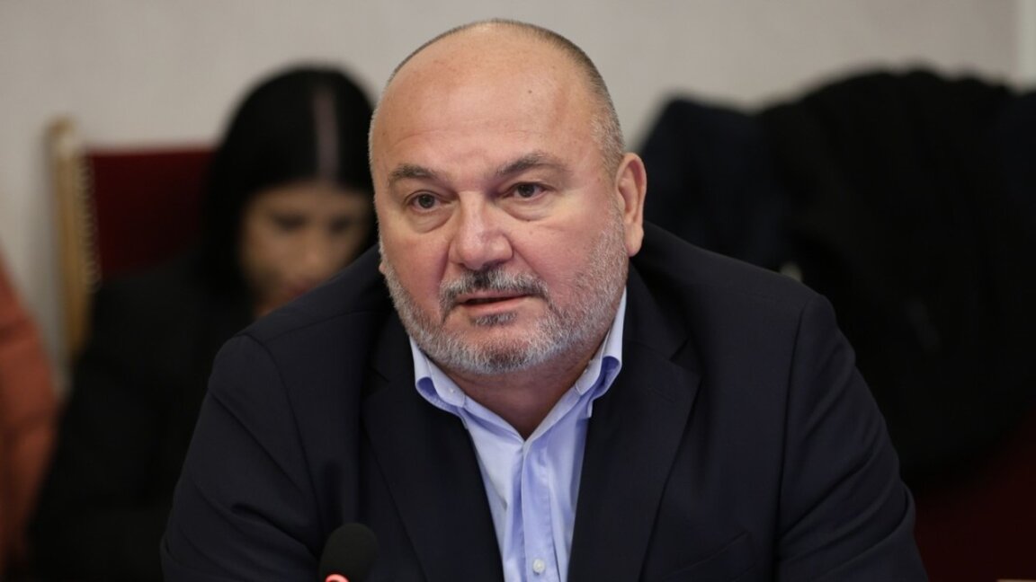 Любомир Дацов