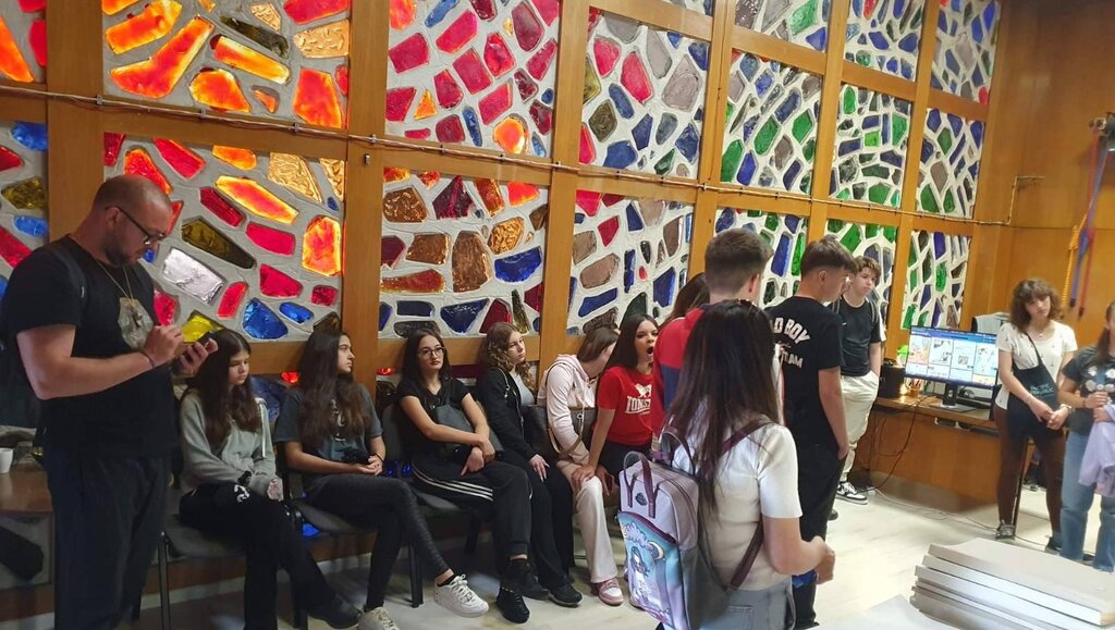 “Lección sobre Bulgaria… con alumnos de la escuela búlgara de Atenas”