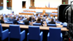 Парламентът прие на второ четене промени в Закона за държавния служител