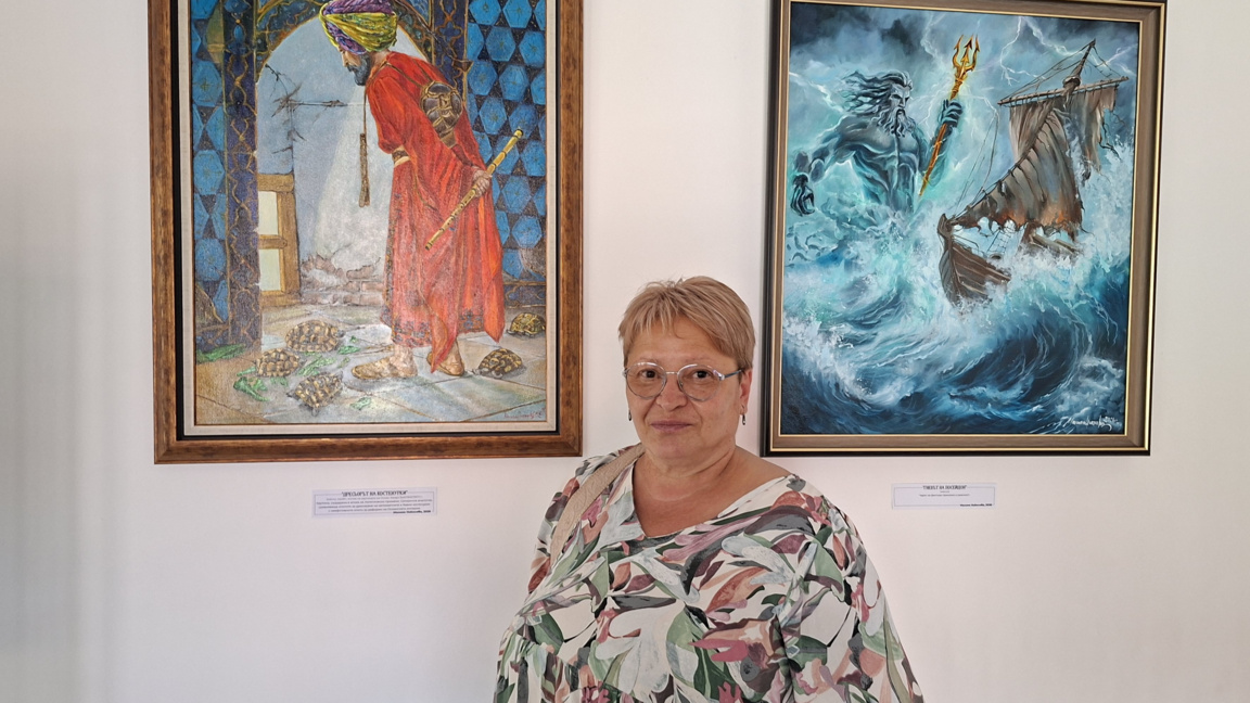 Малина Николова подреди първата си самостоятелна изложба