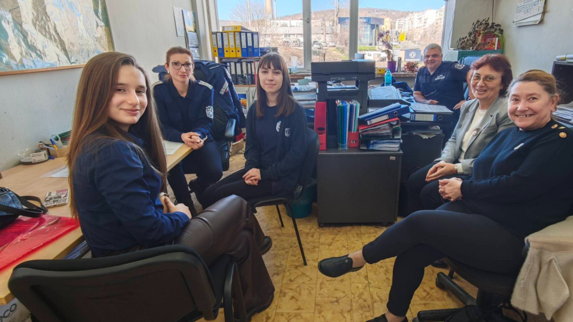 Ученици от I ЕГ разработват интерактивна карта на инцидентите с деца на пътя