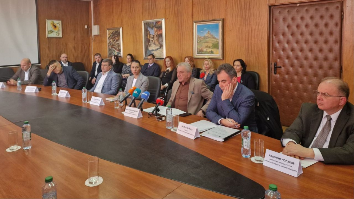 Οι εισαγωγές γάλακτος πλήττουν τους Βούλγαρους παραγωγούς