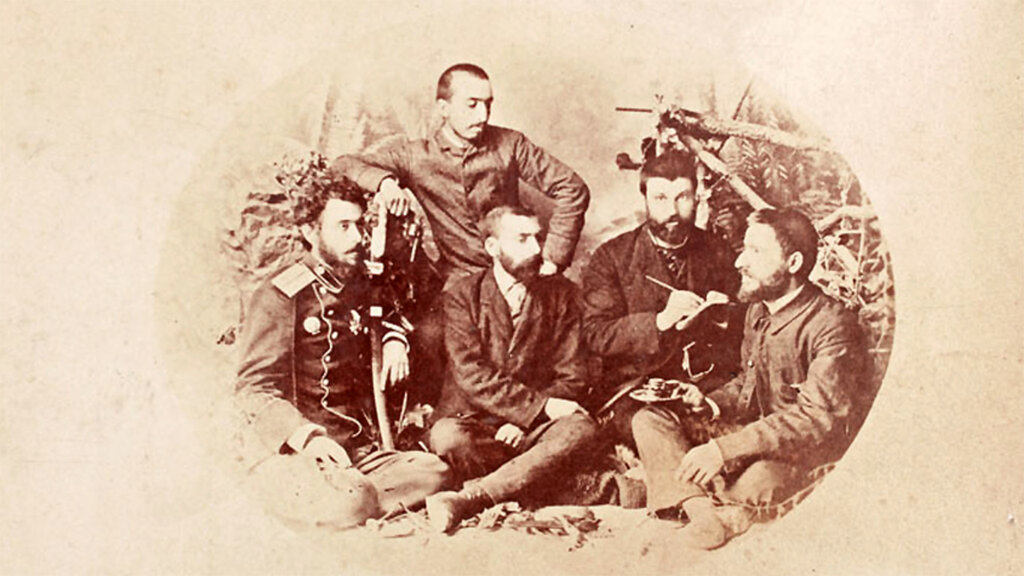 Болгарский тайный центральный революционный комитет, 1885 год. Слева направо: Коста Паница, Иван Стоянович, Захарий Стоянов, Иван Андонов и Димитр Ризов.