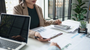 Deux tiers des actifs employés travaillent dans le tertiaire
