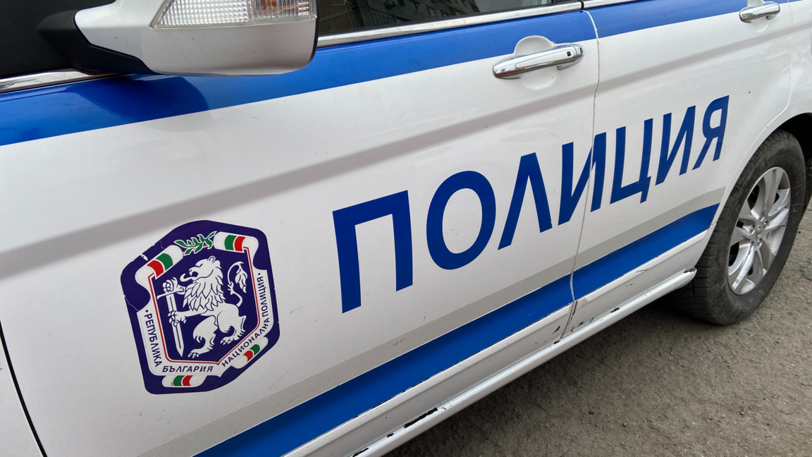 Жена блъсна с автомобила си 4-годишно момиченце край Созопол