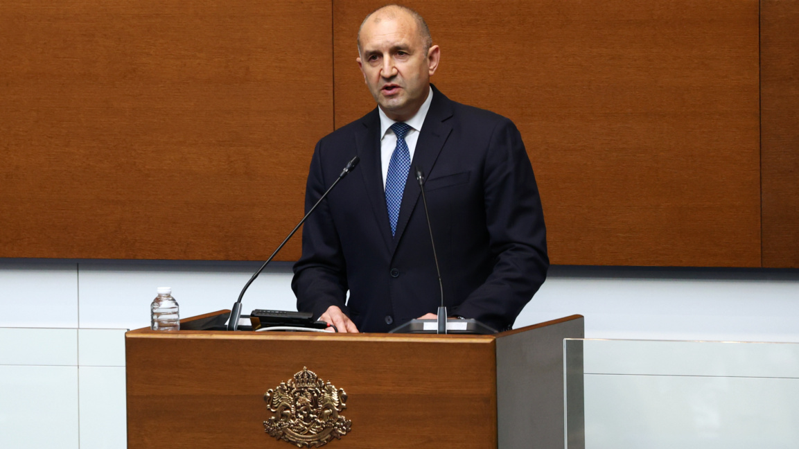 Радев: Стремежът ни е за намаляване на дефицита, без промяна на данъците 