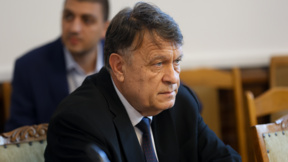 Министър Вълчев: Новата учебна година започва на 15 септември, така е по закон