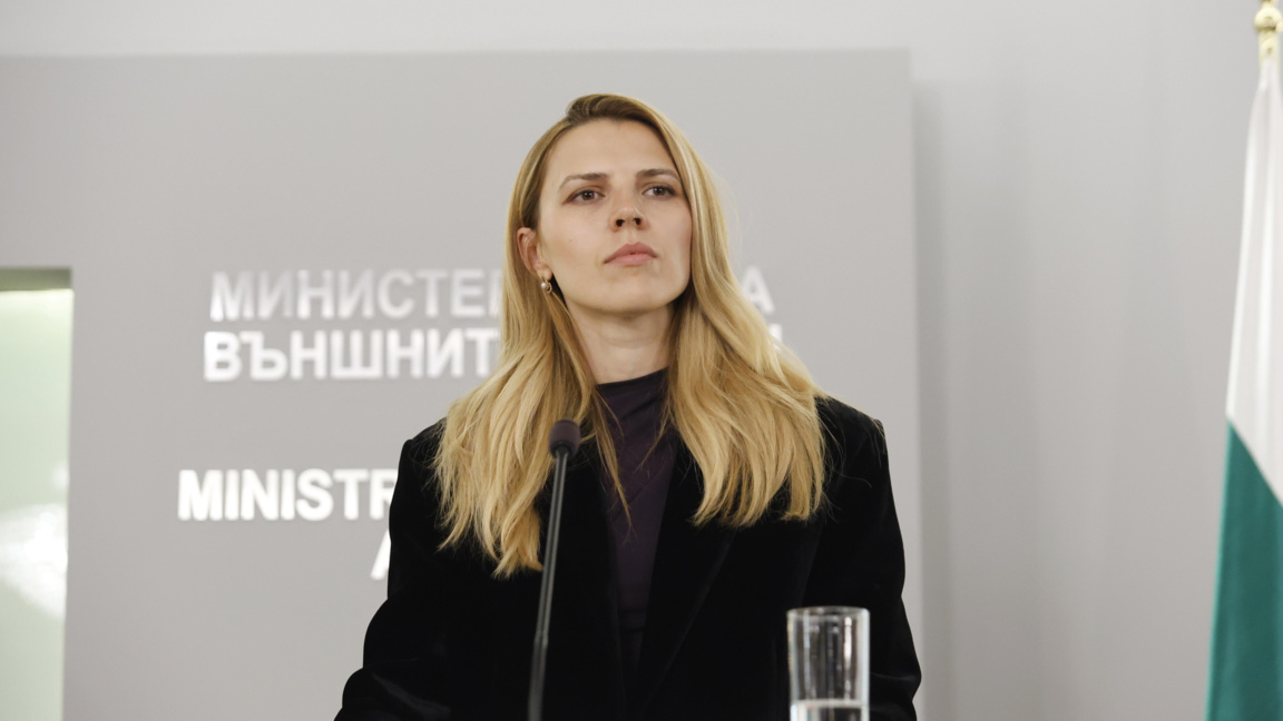 Министър Петрова: София е солидарна с Берлин по казуса с дроновете в Лайпциг