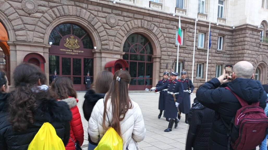 A Lesson on Bulgaria… with Rayna Knyaginya Bulgarian School in Burgos, Spain
