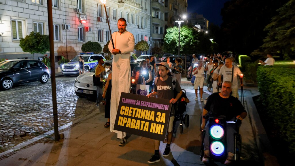 Sofya'da engelli vatandaşlardan protesto
