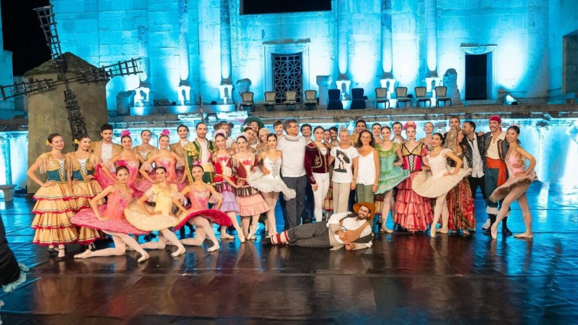 Silvia Tomova y su compañía multinacional de ballet de élite de Stara Zagora