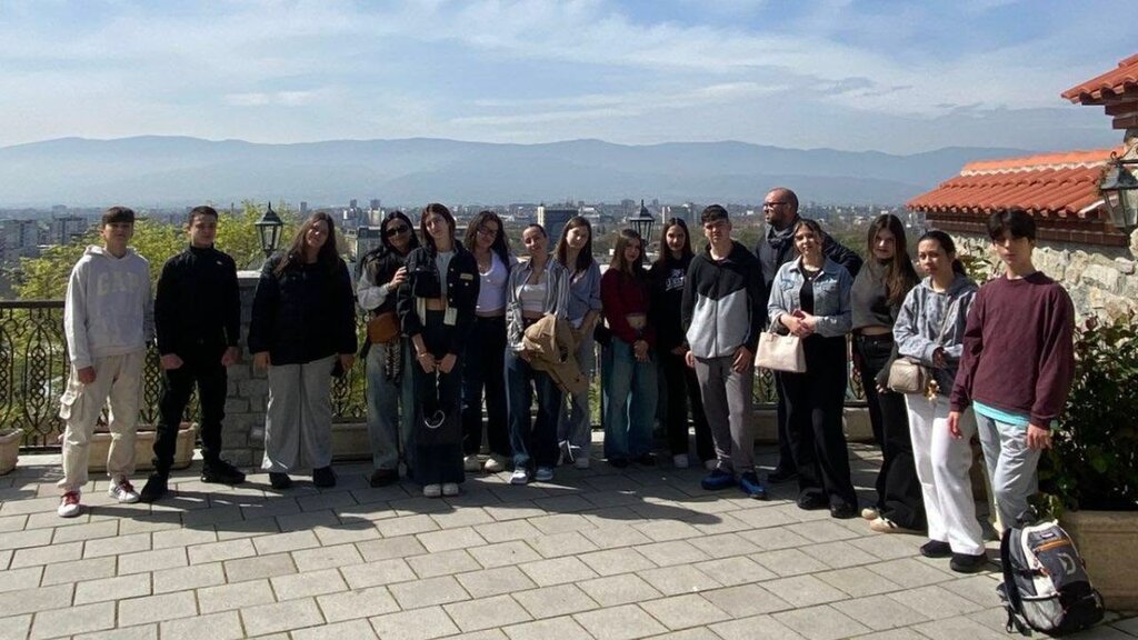 “Lección sobre Bulgaria… con alumnos de la escuela búlgara de Atenas”