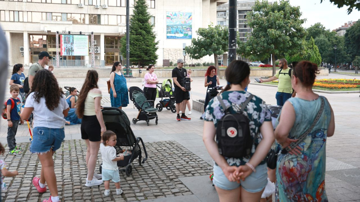 Parents to stage fresh protests over maternity benefits